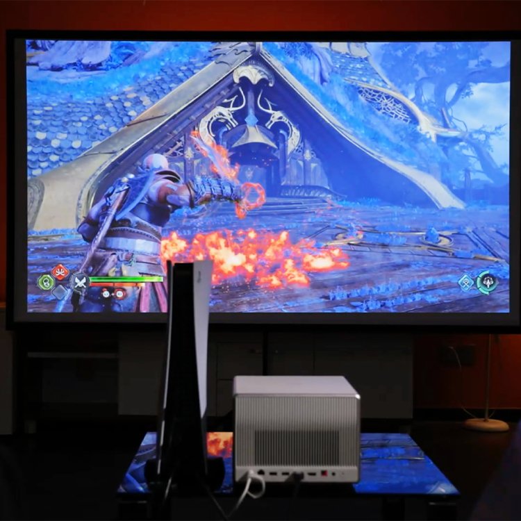 XGIMI Horizon Ultra 4K Projector Lifestyle: Game Mode