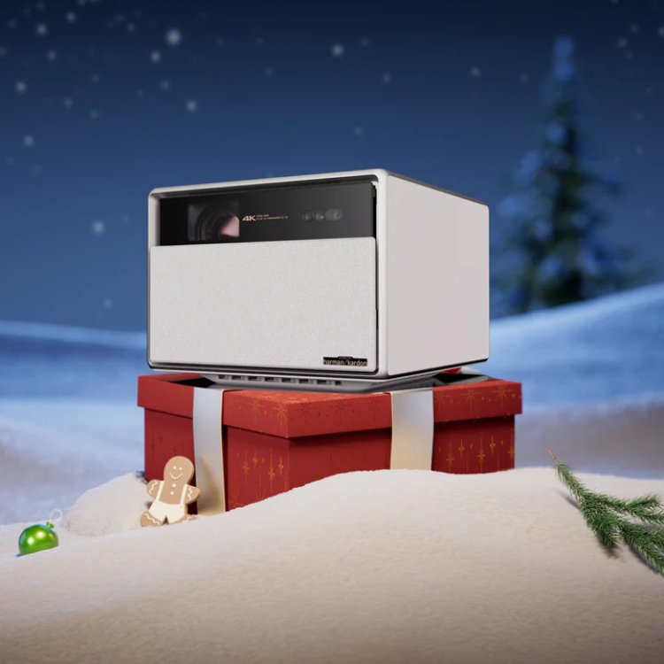 XGIMI Horizon Ultra Projector Holiday Banner