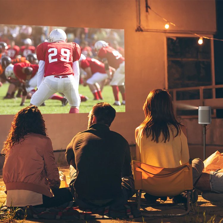 XGIMI MoGo 2 Projector Lifestyle: Sports Night